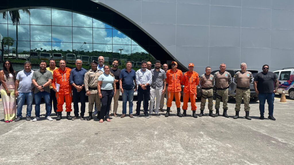 Legenda: Prefeitura de Itabuna e FICC reúne forças de segurança em mais um encontro preparatório para a 43ª Lavagem do Beco do Fuxico. Foto: Ascom.